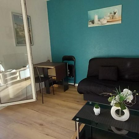 Le Petit Park-Studio-Terrasse- Piscine-Wifi Fibre Appartement Pau Buitenkant foto