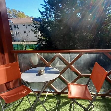 Le Petit Park-Studio-Terrasse- Piscine-Wifi Fibre Appartement Pau Buitenkant foto